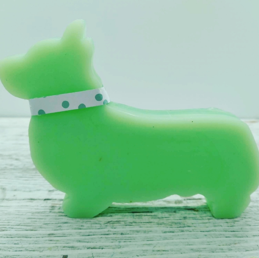 2 Corgi Shaped Soap Handcrafted Glycerin Soap Many Fragrances 4 oz bars - Picture 7 of 12